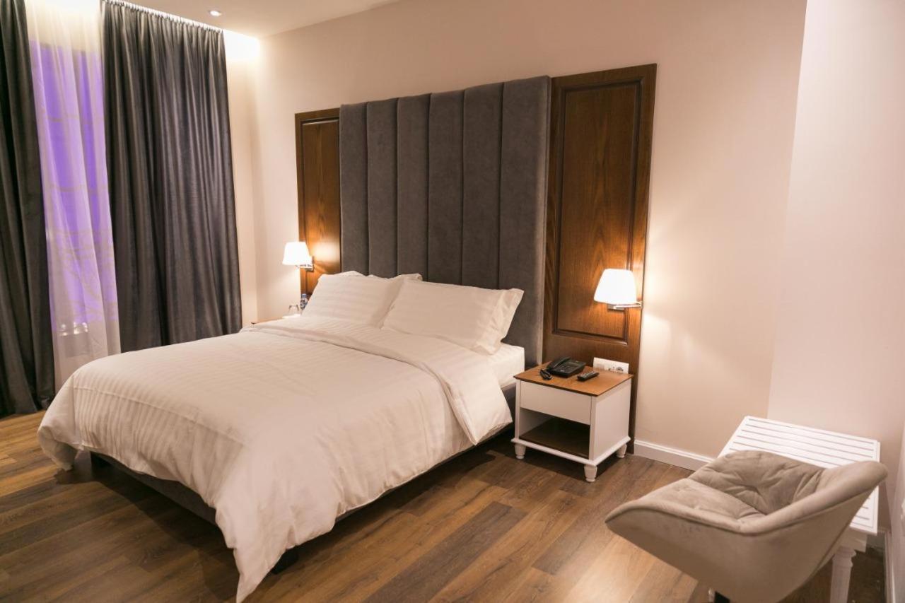 Arberia Palace Hotel Fushe Milot Ngoại thất bức ảnh